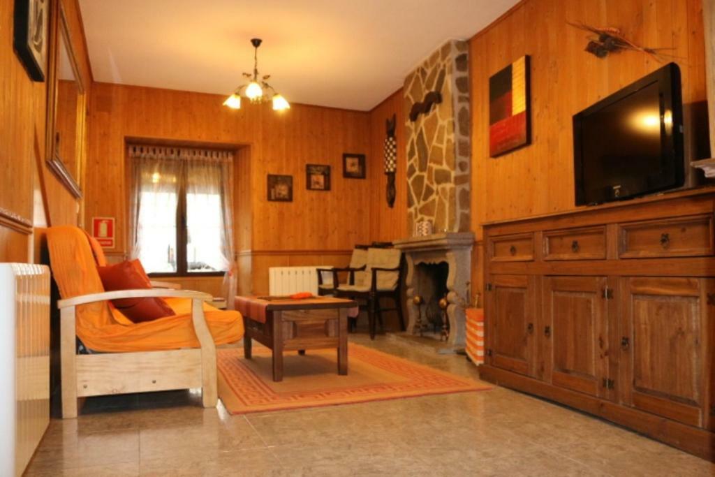 نافالوينغا Casa Rural Los 2 Yugos المظهر الخارجي الصورة